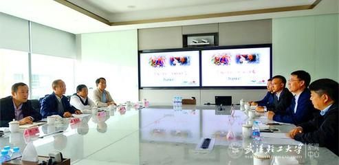 金龍魚研發(fā)中心在浦東新區(qū)在哪個(gè)鎮(zhèn)：金龍魚研發(fā)中心位于上海市浦東新區(qū)