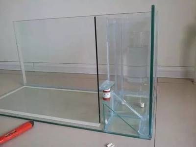 底濾魚缸水質(zhì)穩(wěn)定的是底濾魚缸，的重要組成部分：底濾魚缸排污管是底濾魚缸排污管的重要因素是什么