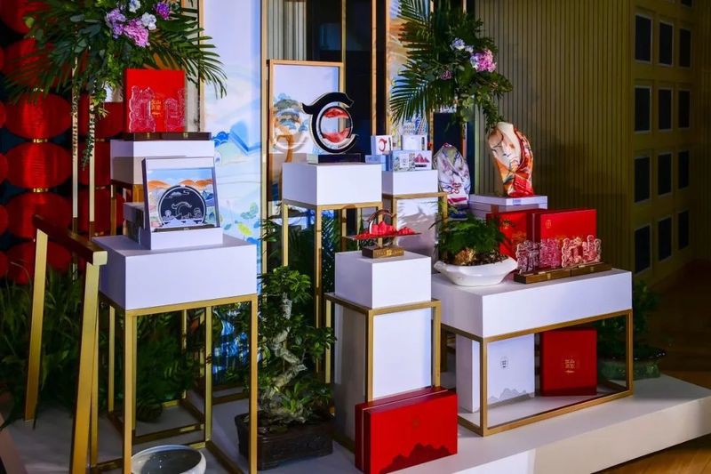 紅龍頭像在現代設計中的應用案例