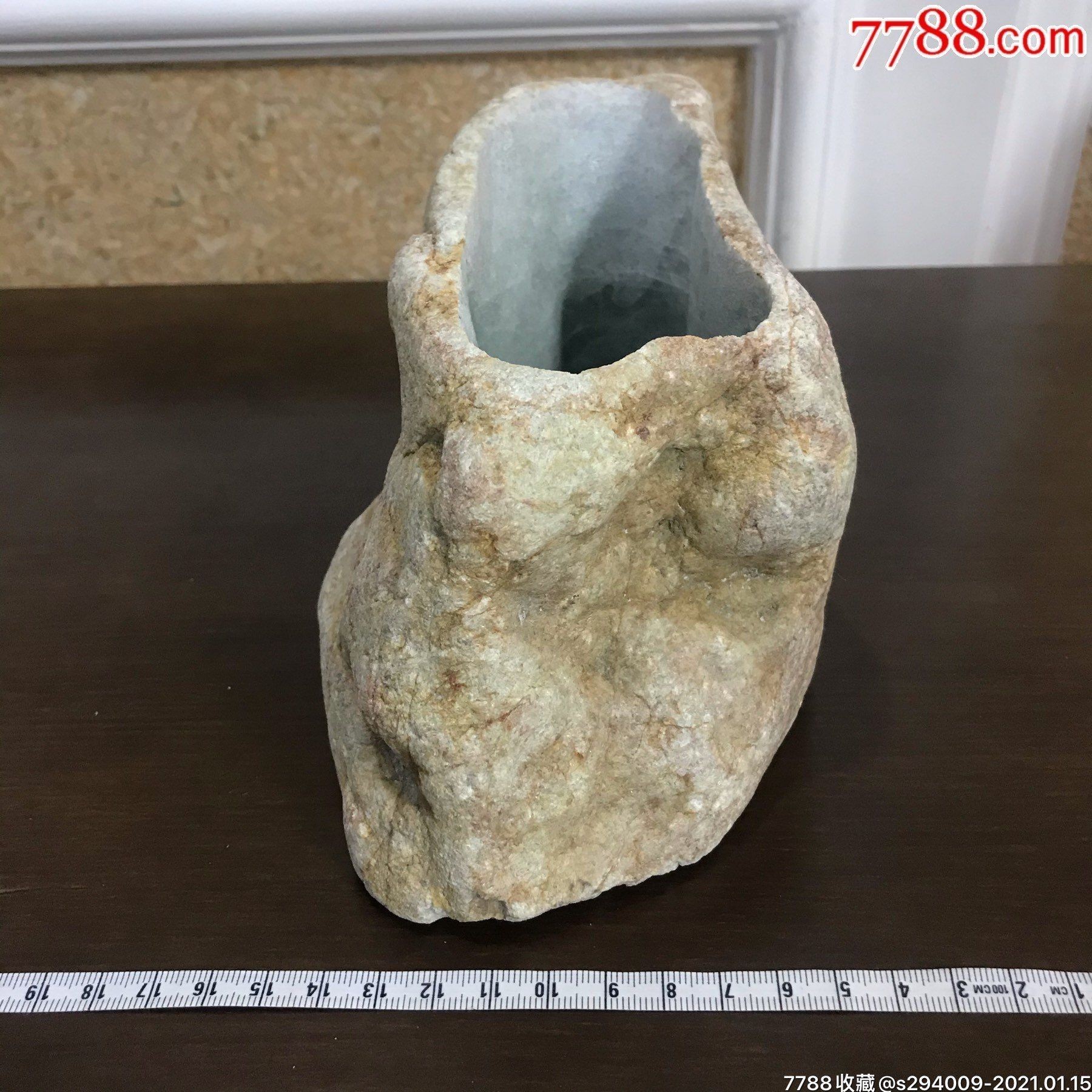翡翠魚(yú)缸料（什么是翡翠魚(yú)缸料）