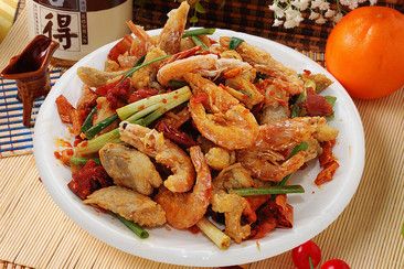 龍魚可以吃海蝦嗎？：龍魚可以吃海蝦嗎龍魚吃海蝦需要注意什么事項