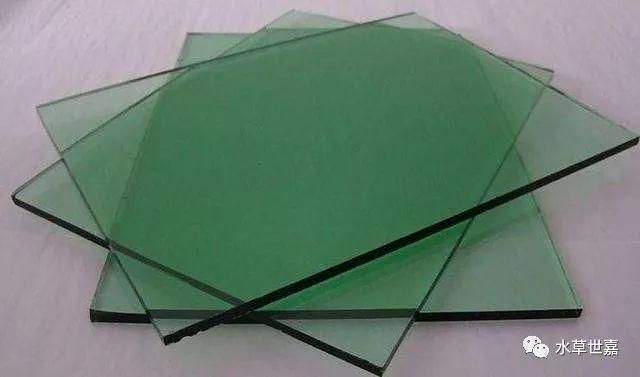 樂佳魚缸：樂佳魚缸以其優質的產品性能和多樣化的產品性能和多樣化產品系列