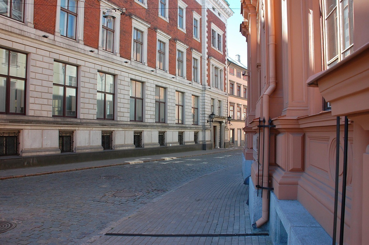 諸暨市無(wú)野水族景觀有限公司（諸暨市無(wú)野水族景觀有限公司招聘）