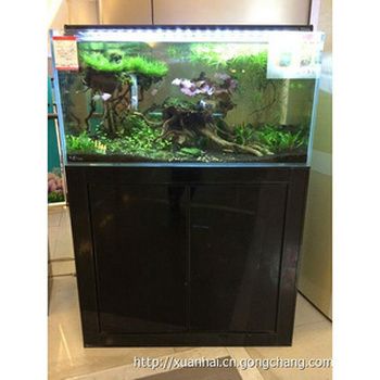 索浦魚缸：索浦魚缸是一種創新設計的魚缸旨在提高觀賞性和實用性和實用性