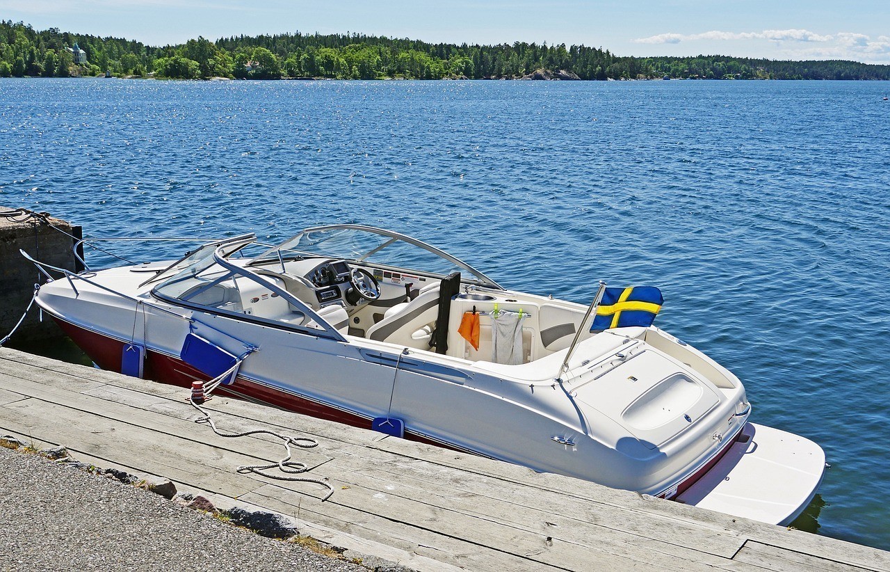 鄂托克前旗紅遍天海洋水族館 （導(dǎo)航去西嶺雪山）