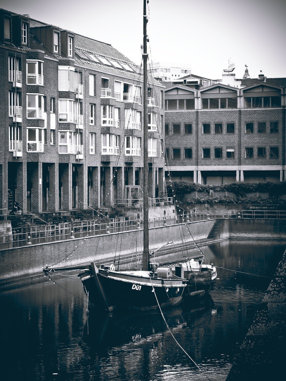 尊敬的城關區南昌路樂緣陶藝中心：我想表達我對您的中心的興趣