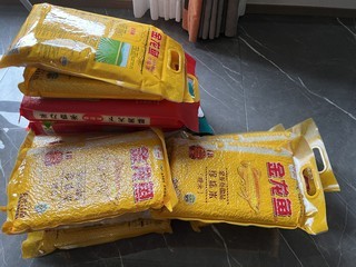 咸陽市秦都區福龍閣水族館（咸陽市秦都區福龍閣水族館電話）