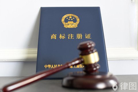 如何判斷龍蝦插畫的版權？