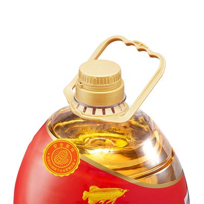 金龍魚形狀瓶裝酒瓶蓋是如意造型是什么酒：金龍魚形狀瓶裝酒瓶蓋