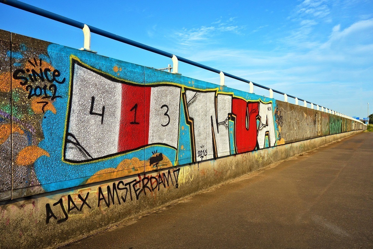 大連市西崗區(qū)白云藝術(shù)畫苑