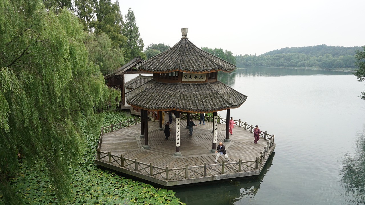 遼陽魚缸修補店在哪里啊（買冰箱的賣家說有運費，后期我不想要理想的）