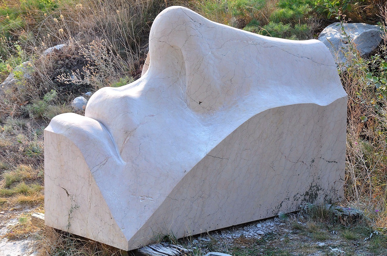 西烏珠穆沁旗呈祥奇石會(huì)館（西烏珠穆沁旗碧奇理石開采雕刻有限公司）