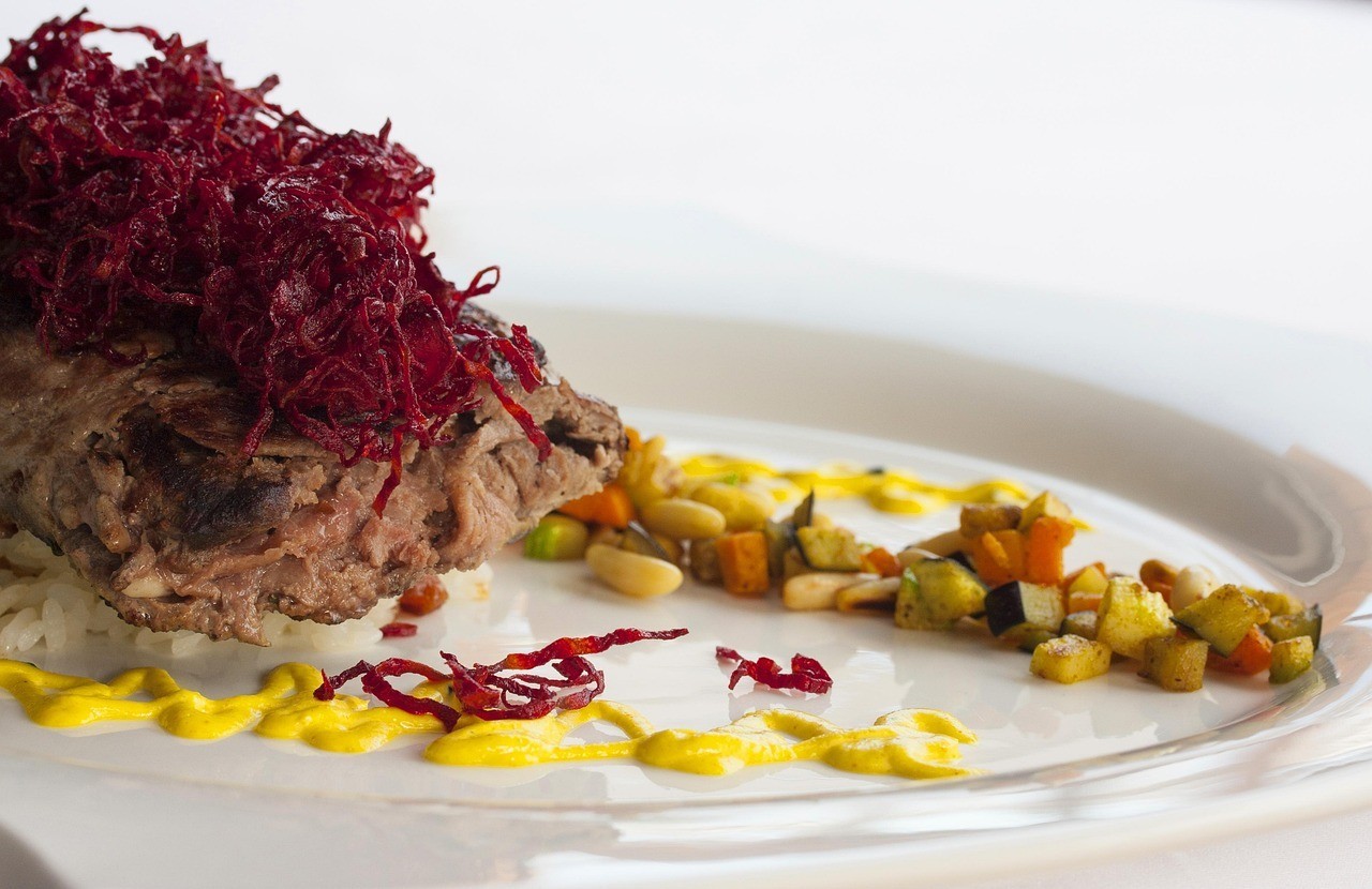 鹽池縣食客納納釀皮店（鹽池縣食客納納釀皮店地址）