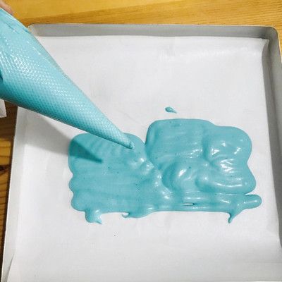 金龍魚(yú)藍(lán)色低筋粉和白色低筋粉有區(qū)別嗎金龍魚(yú)藍(lán)色低筋粉有區(qū)別嗎：金龍魚(yú)藍(lán)色低筋粉和白色低筋粉有區(qū)別嗎有區(qū)別嗎