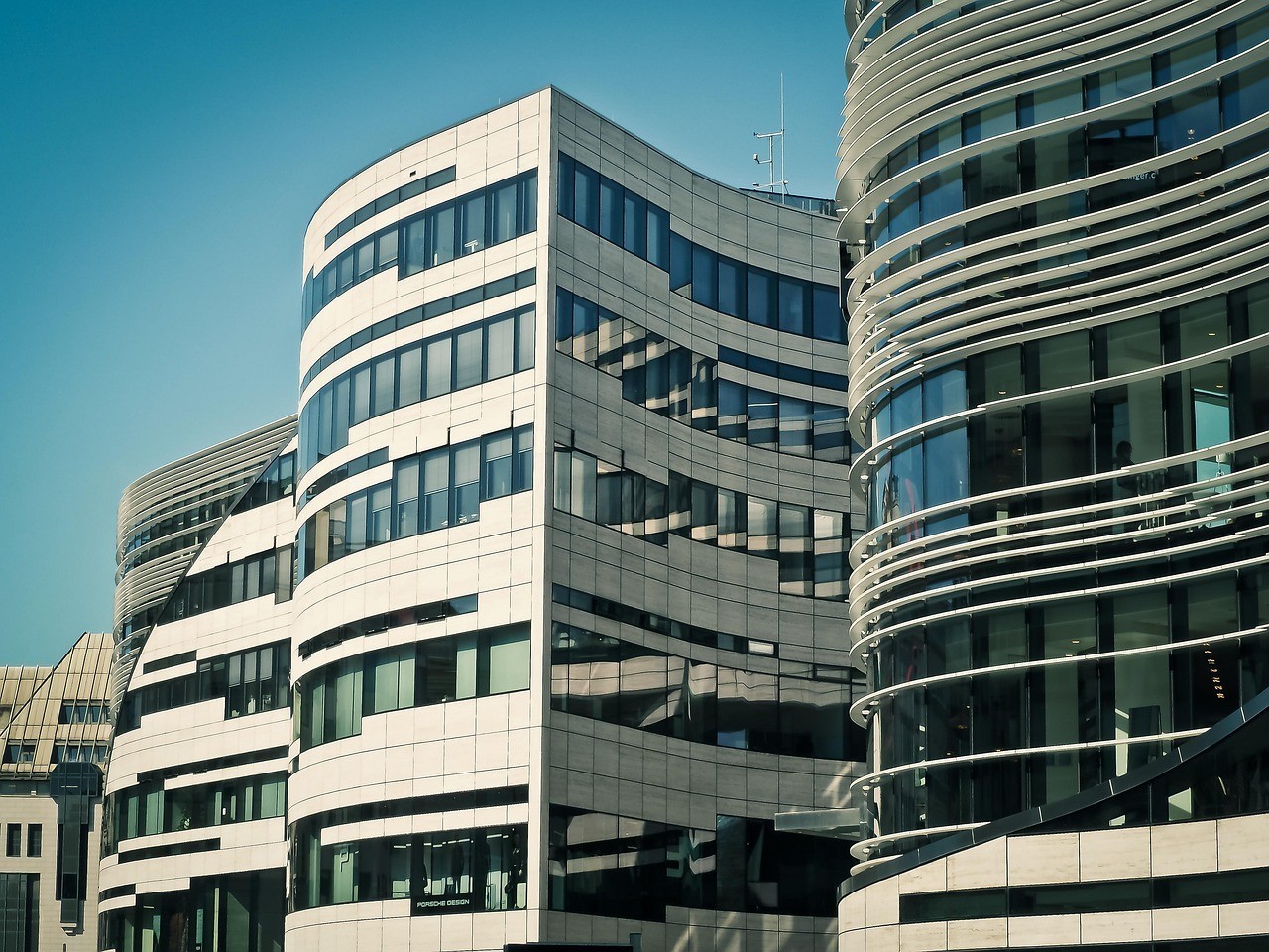 <strong><mark>榆林</mark></strong>市山淼間商貿有限公司（山淼商城的網址）