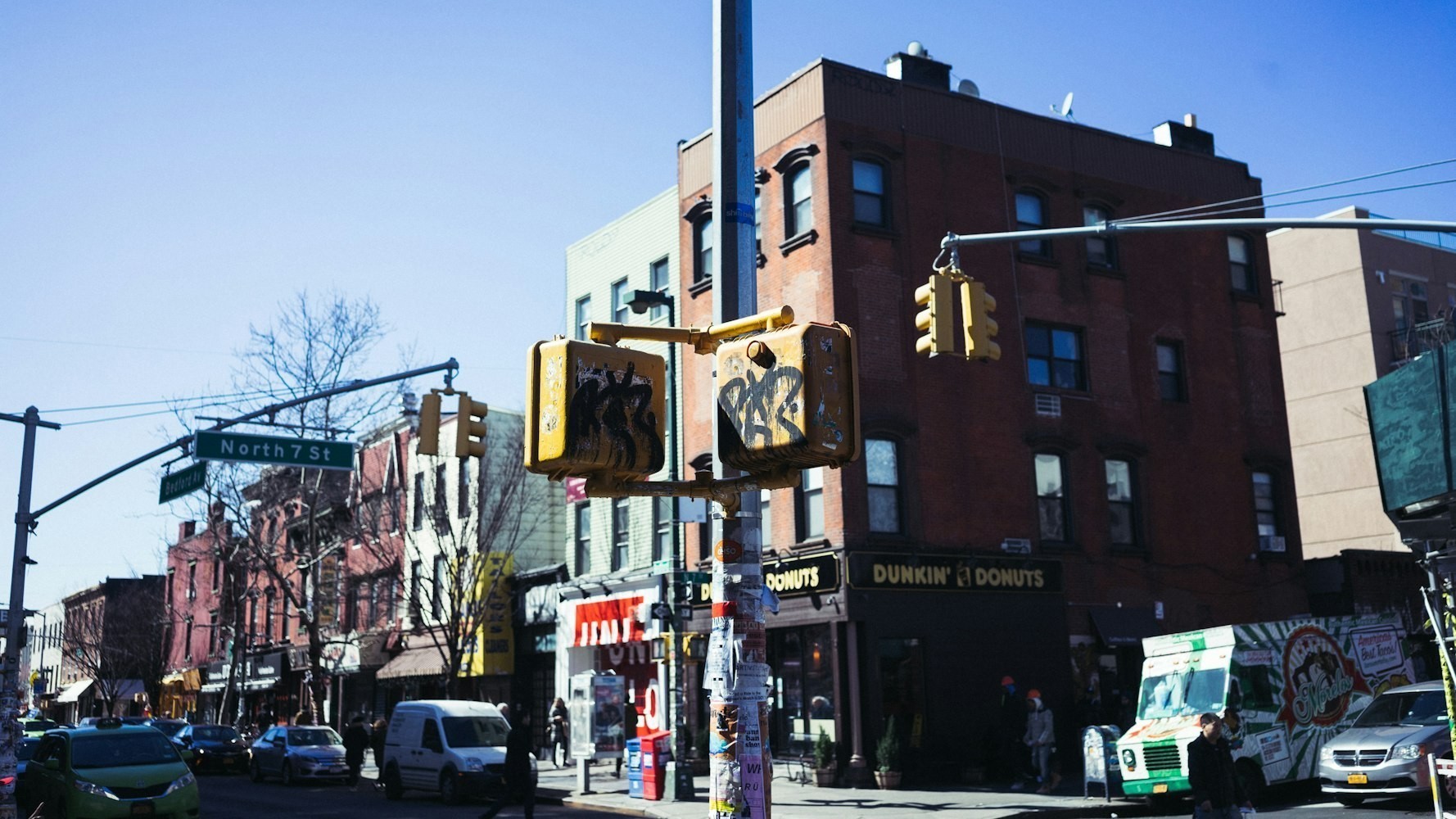 惠州市惠陽(yáng)區(qū)鎮(zhèn)隆奕達(dá)水族館（惠州市惠陽(yáng)區(qū)鎮(zhèn)隆奕達(dá)水族館電話）