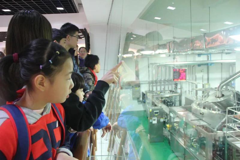 金龍魚營養健康體驗館地址