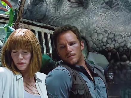 紅龍在《恐龍雙俠》中有哪些經典戰斗？