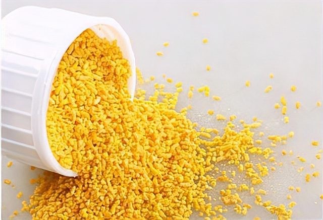 銀龍魚能用黃粉嗎