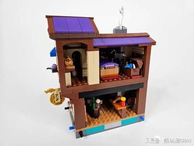 紅龍魚缸底用什么顏色好看：for紅龍魚缸底用什么顏色好看