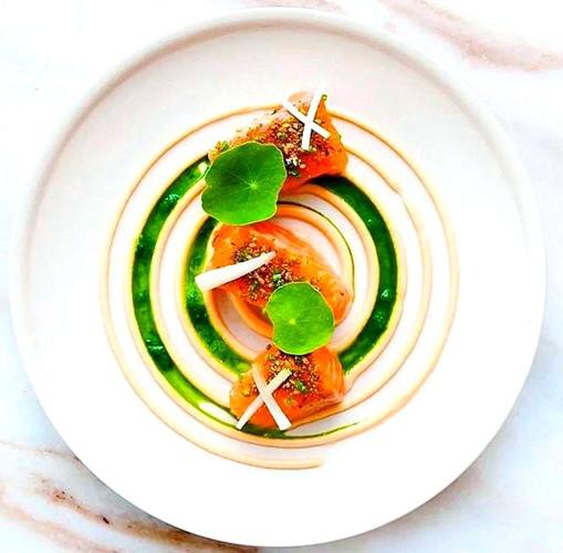 有沒有烹飪擺盤藝術的高清圖？