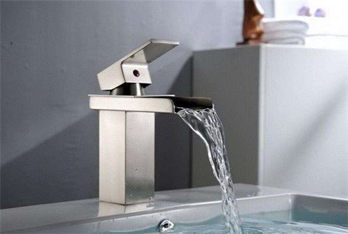 有哪些龍頭把手朝向是可調整的？