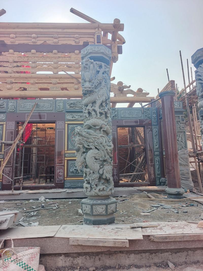 哪種材質(zhì)的龍柱最耐用？