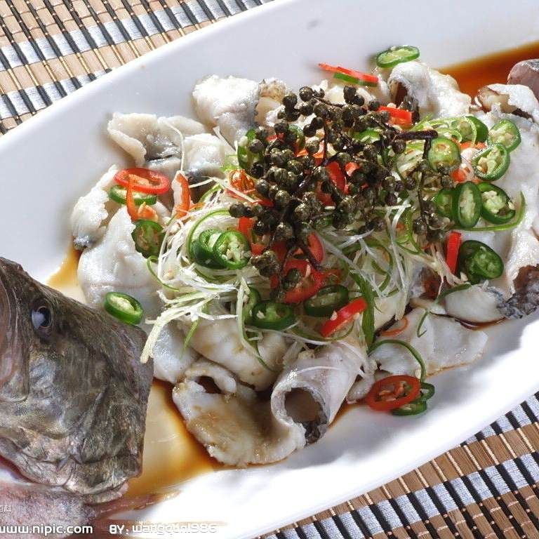 藍(lán)麒麟過(guò)背龍魚(yú)最佳吃法和做法
