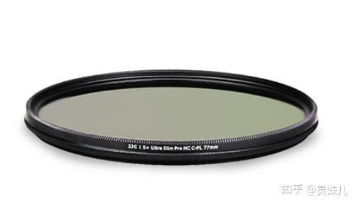 拍攝紅龍魚時如何使用偏振鏡