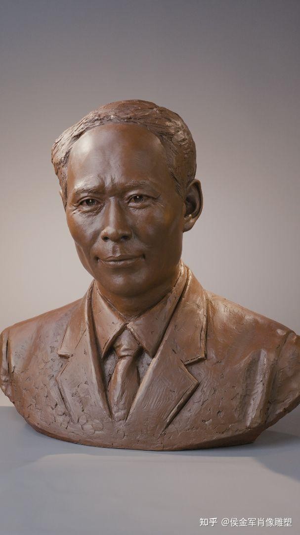 龍魚雕刻品多久保養一次？