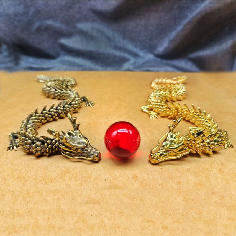 紅眼龍擺件有哪些材質？