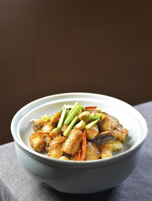 河源鱘龍魚餐廳