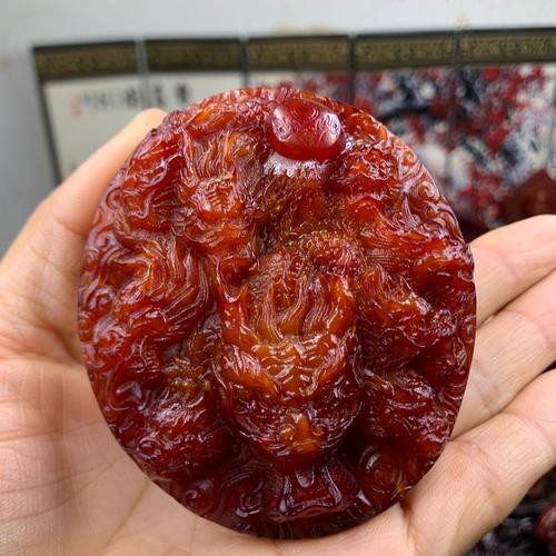 紅龍涎是什么？