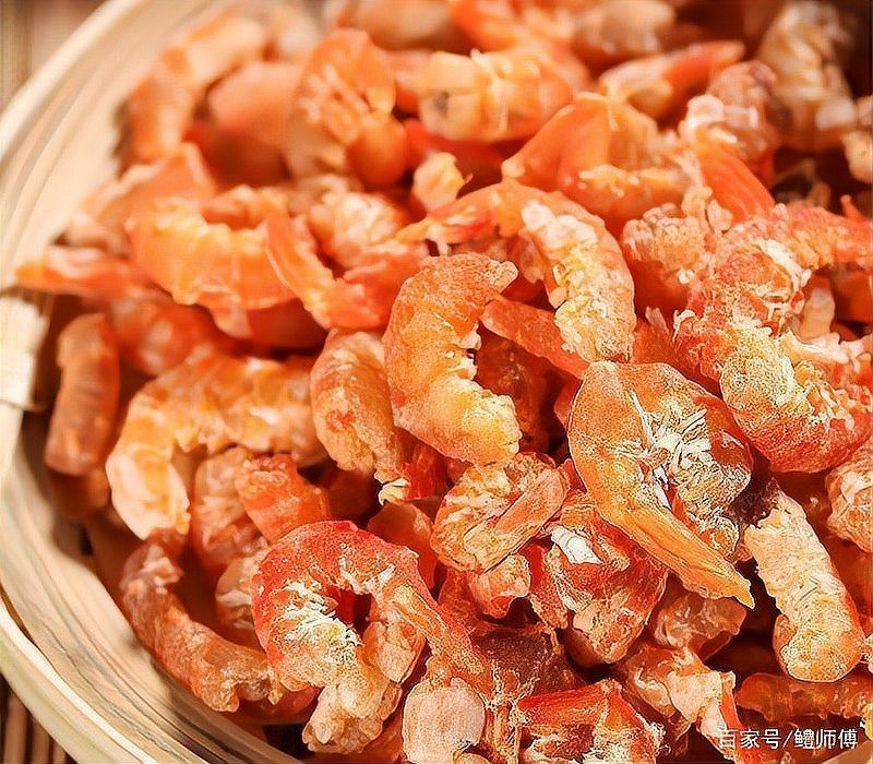 彩虹雷龍魚的食物有哪些 彩虹雷龍魚的食物有哪些 龍魚百科 第7張