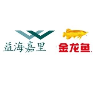 金龍魚提供住宿嗎？