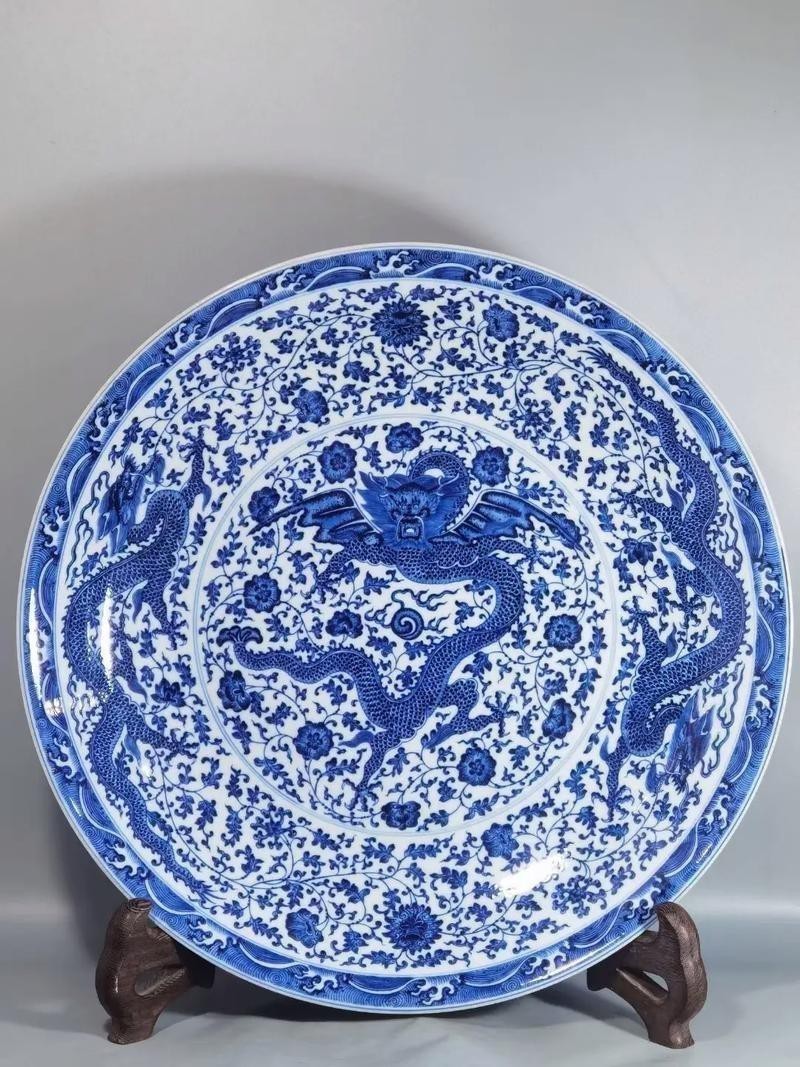 如何區分不同歷史時期的龍擺件？