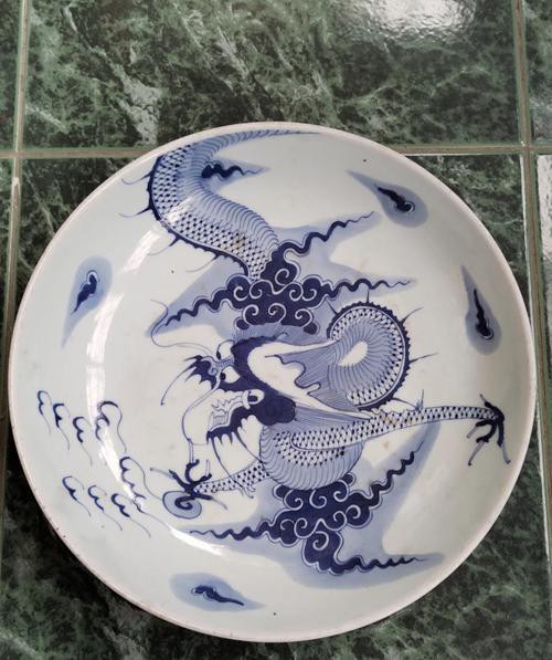 如何區分不同歷史時期的龍擺件？