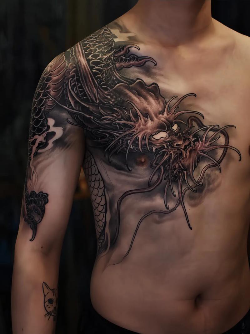 紅龍紋身有哪些經典圖案