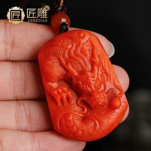 能再推薦一些紅龍雕塑嗎？