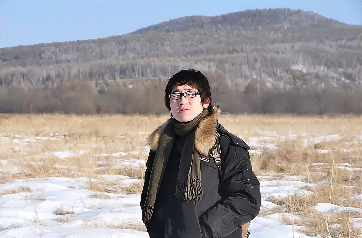 還有哪些藝術(shù)家創(chuàng)作過(guò)金龍作品？