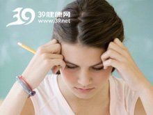 如何減少招財魚對龍魚的騷擾？