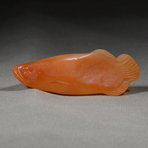 玉雕金龍魚掛件圖片大全
