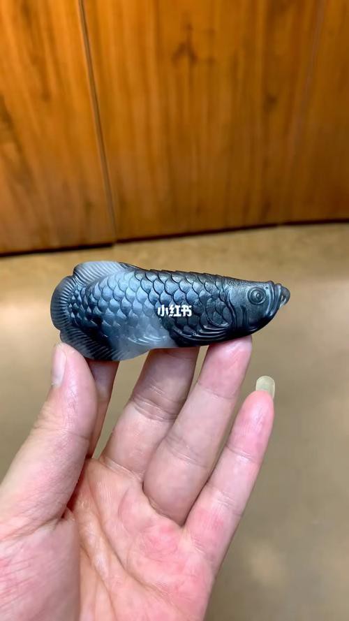 玉雕金龍魚掛件圖片大全