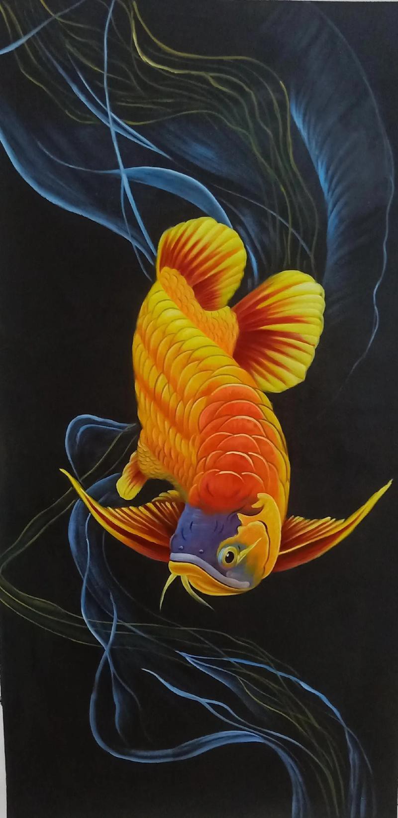 能推薦一些高清寫實風格的龍魚壁紙嗎？