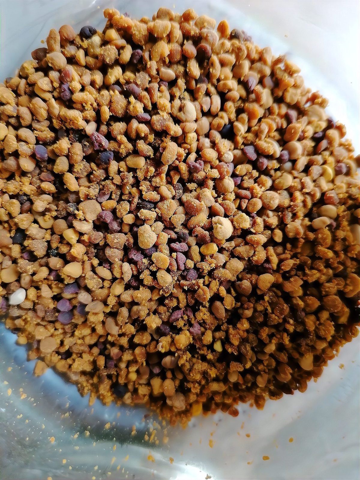 如何判斷紅龍魚飼料的質量？，如何判斷紅龍魚飼料的質量